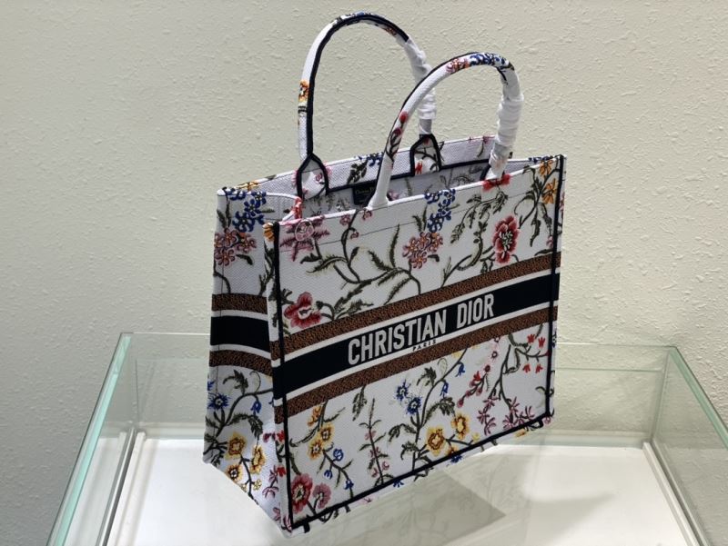 Dior Shopping Bags